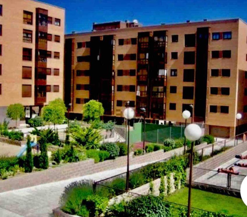 Madrid Apartments Suites Deyanira 59 Buitenkant foto